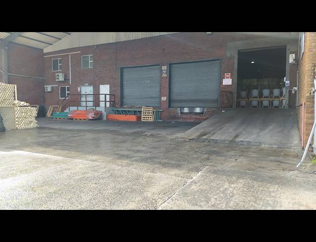 8,800M² WAREHOUSE TO LET IN EPPING INDUSTRIAL